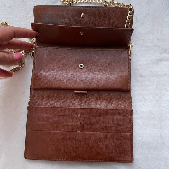 Auc LOUIS VUITTON MONOGRAM TRIFOLD WALLET - Picture 4 of 16